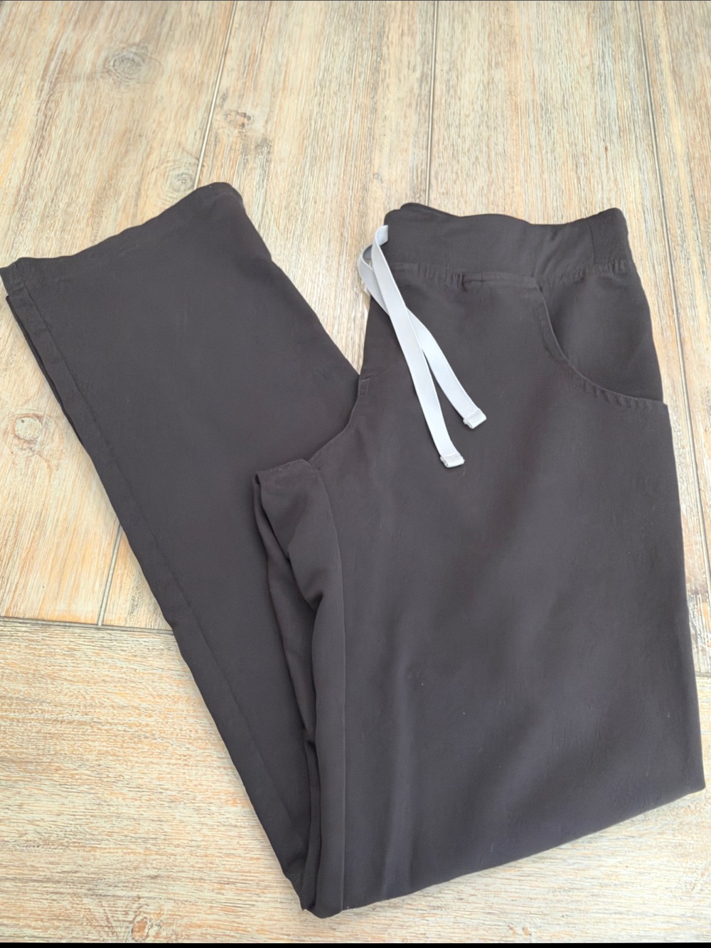 FIGS Women’s Kade Straight Leg Black Scrub Pants | Size XS